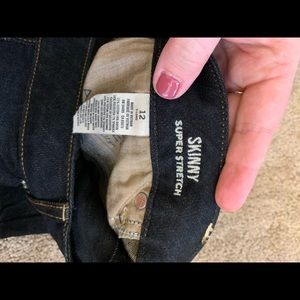 Super dark American eagle skinny jeans